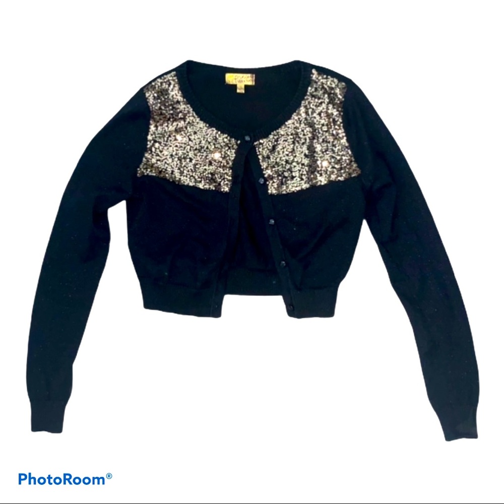cute button up black longe sleeve with gold detail